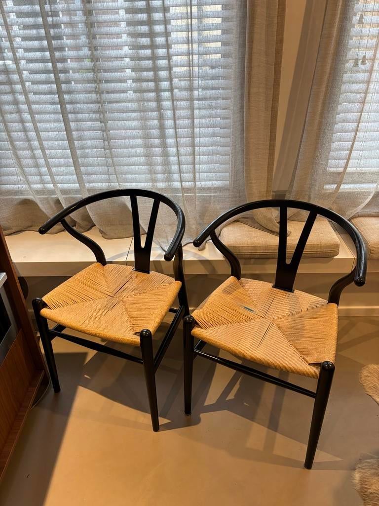 2x Carl Hansen Wishbone Stoel zwart eiken, Ophalen, Gebruikt, Twee, Zwart