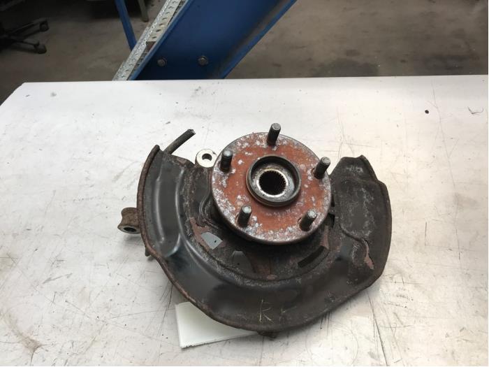 Fusee rechts-voor van een Toyota Rav-4, Gebruikt, -, -, Ophalen of Verzenden