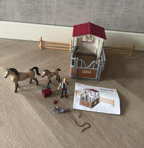 Schleich 42369 Paardenstal, Ophalen, Zo goed als nieuw, Jongen of Meisje