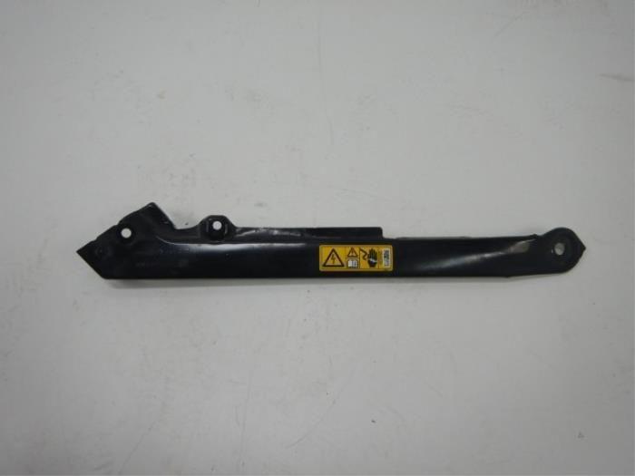 VW Golf 7 GTE Koplamphouder Koplampgeleider Links, Ophalen of Verzenden, Gebruikt