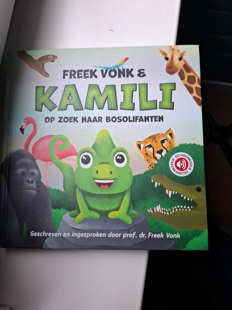 Freek Vonk & Kamili - Op zoek naar bosolifanten, Ophalen, Zo goed als nieuw, Freek Vonk, Fictie algemeen