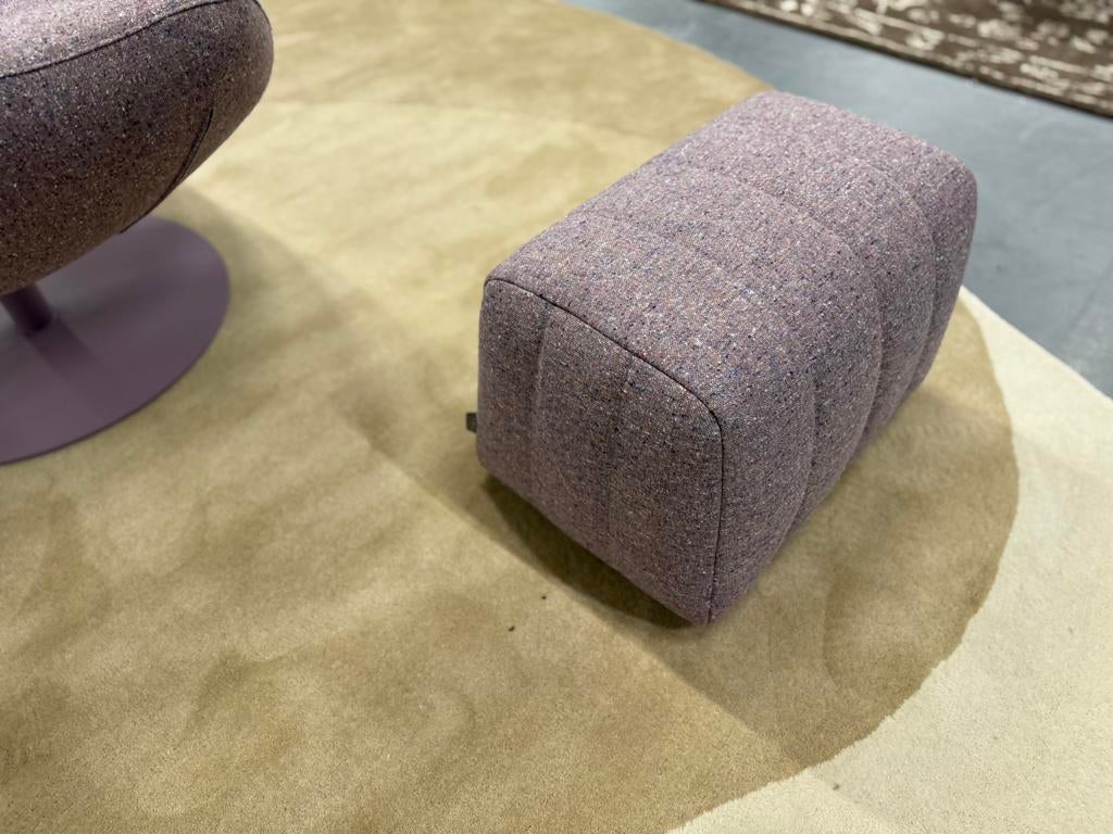 Nieuw Label Van den Berg Cocoon Poef Stof Design Hocker