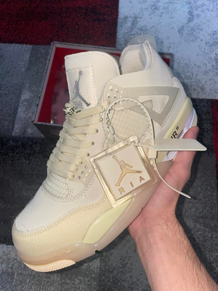 Off-White x Air Jordan 4 Retro SP Sails Maat 44, Ophalen of Verzenden, Nieuw, Overige kleuren