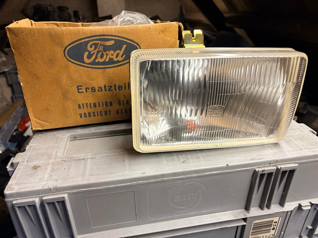Ford Taunus Koplamp, Auto-onderdelen, Verlichting, Ophalen of Verzenden, Gebruikt, Ford
