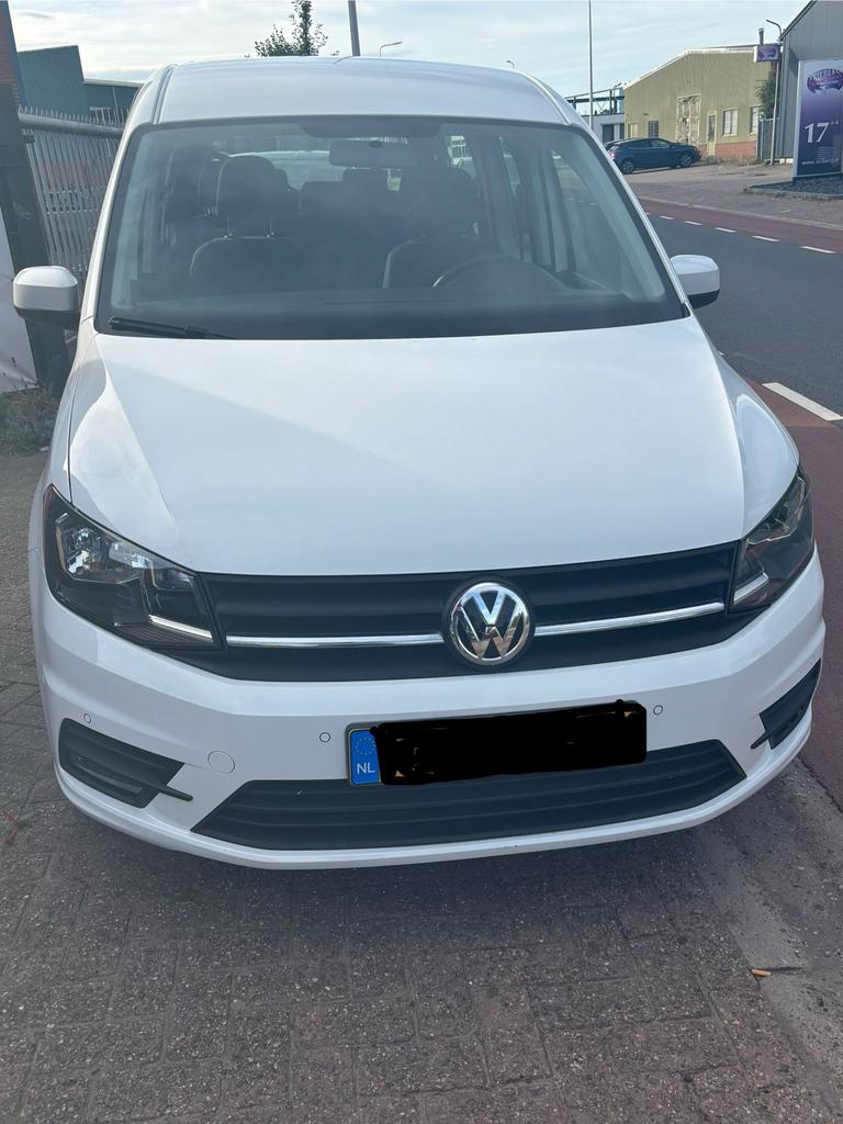 Tehuur 7 persoons vw caddy met trekhaak, Diensten en Vakmensen, Verhuur | Auto en Motor, Personenauto