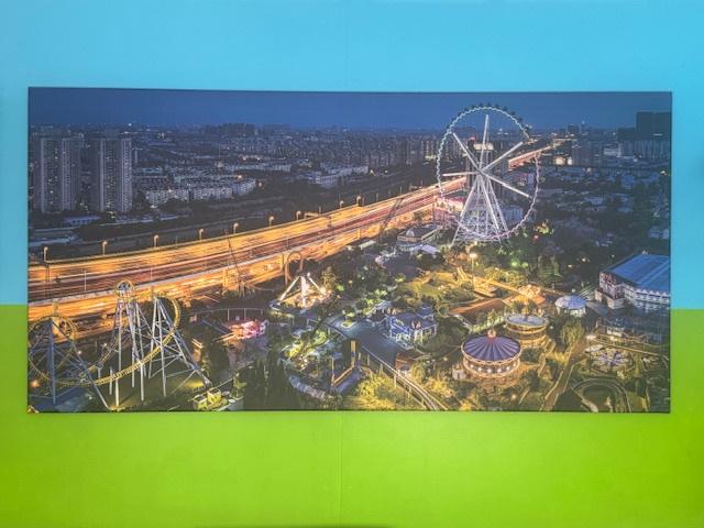 Canvas Pretpark in het donker, 125 cm of meer, Ophalen of Verzenden, Zo goed als nieuw, Schilderij
