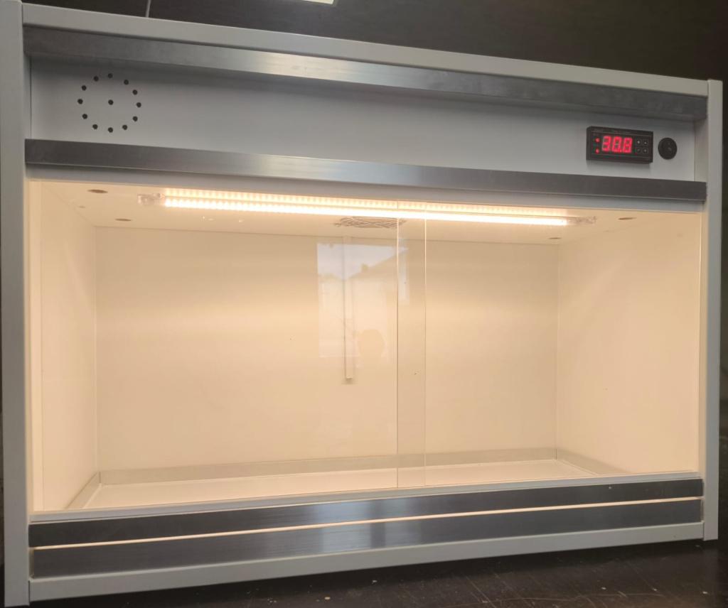 Warmtekooi met automatische vocht regeling Nieuwe .Garantie, Ophalen of Verzenden, Nieuw, Metaal, Broedkooi of Kweekkooi