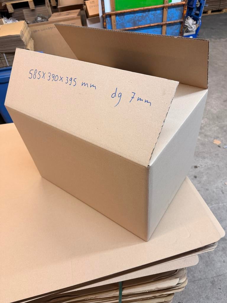 Dozen sterke Dubbelgolf  58x39x39 cm 130 stuks per pallet, Zakelijke goederen, Partijgoederen en Retail | Verpakking en Verzending