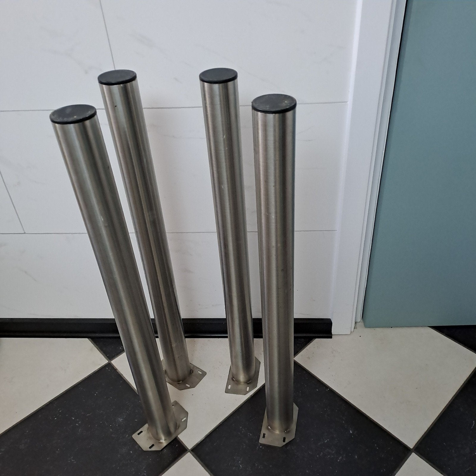 RVS Tafelpoten 75 cm hoog, 6 cm doorsnee, Ophalen of Verzenden, Zo goed als nieuw, Rond, 50 tot 100 cm