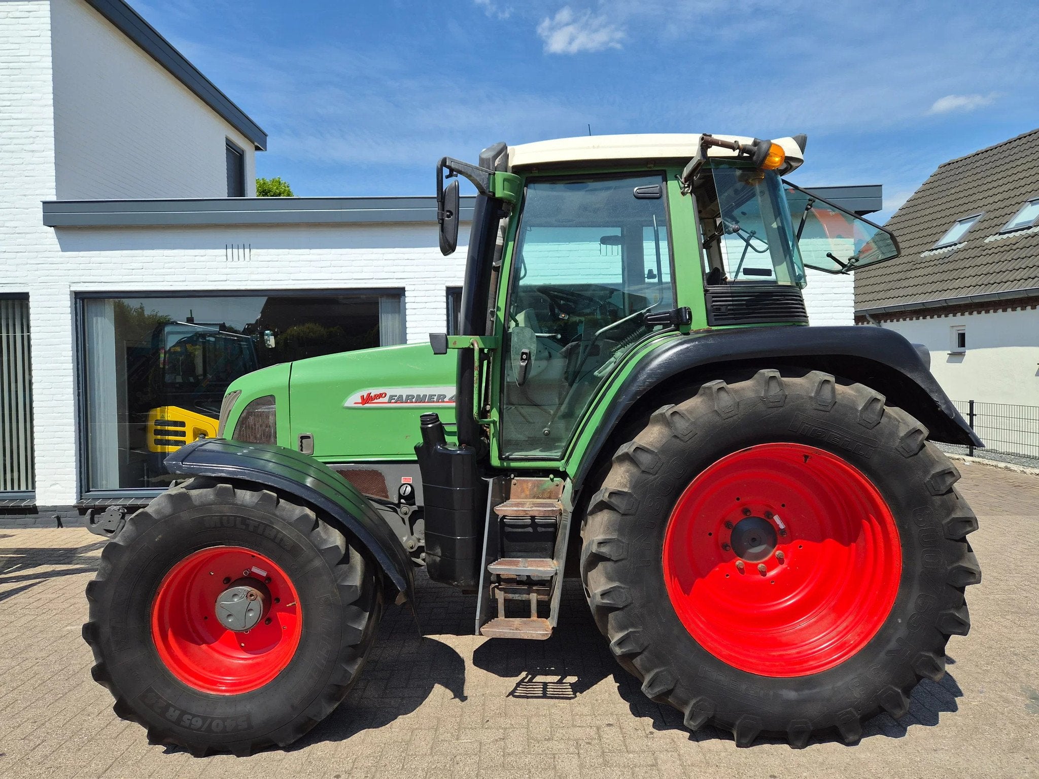 Fendt 411 vario trekker tractor fronthef, Zakelijke goederen, Gebruikt, Fendt, Meer dan 10000