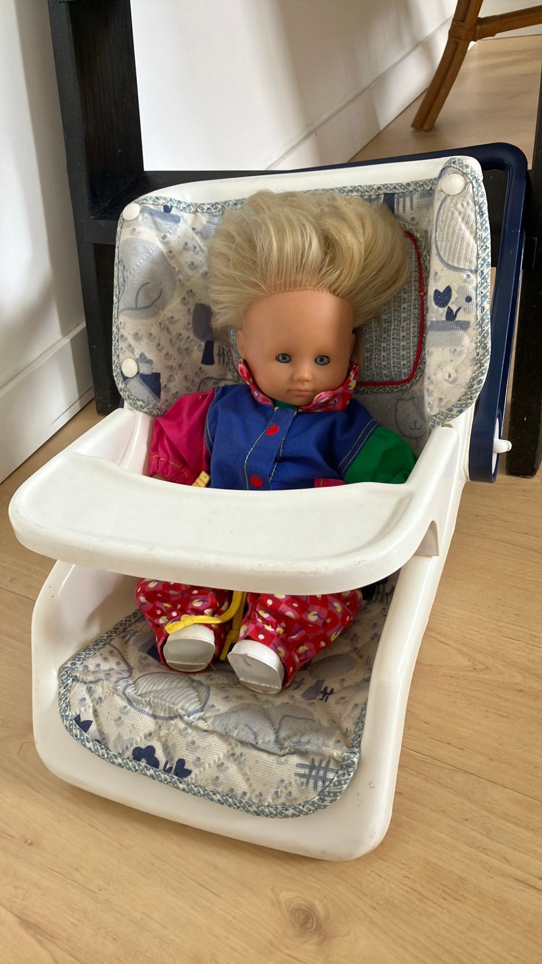 Leuke poppen maxicosy, Ophalen, Zo goed als nieuw, Babypop