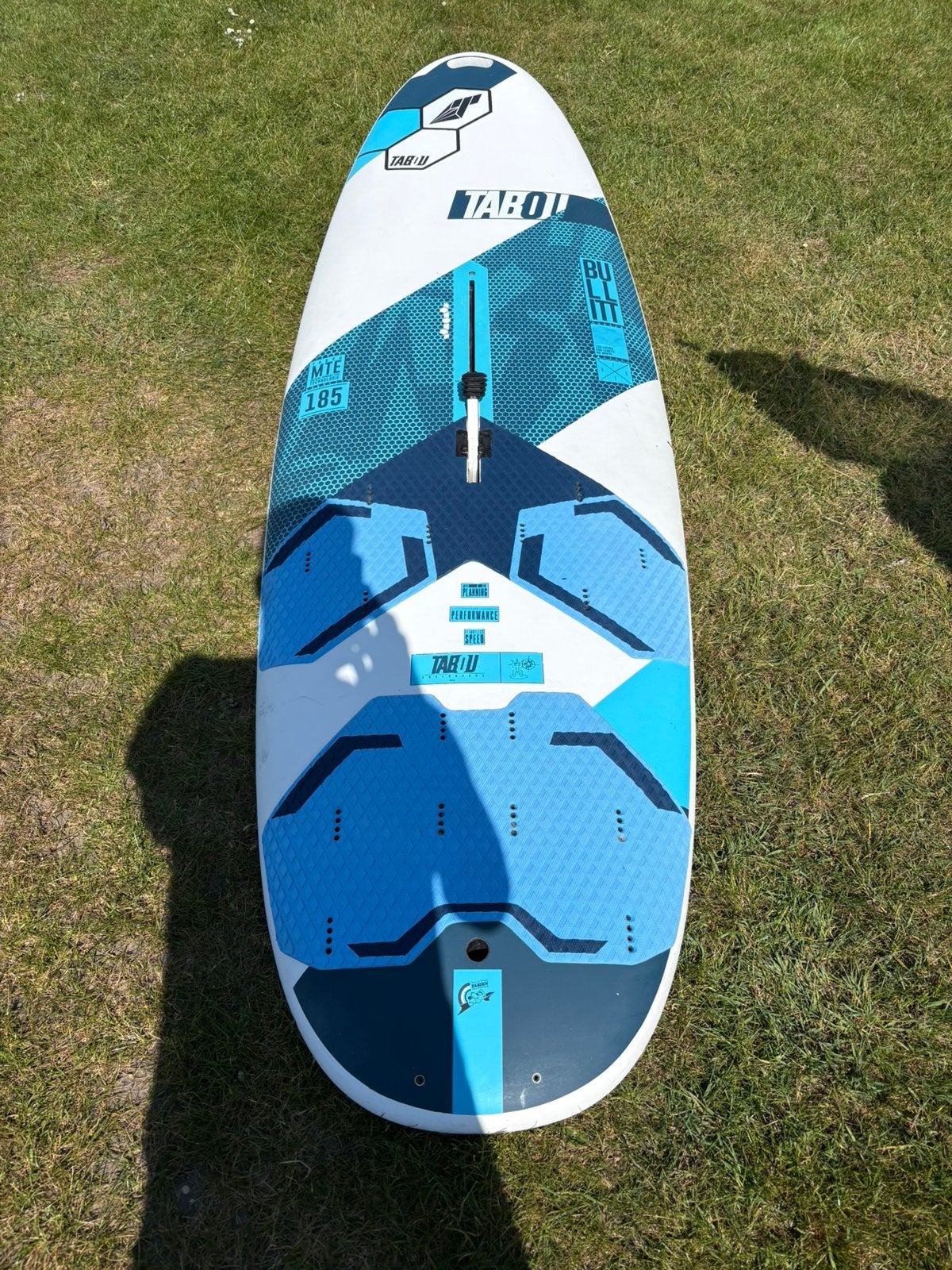 Tabou Bullit 185 complete set, Watersport en Boten, 250 tot 300 cm, Met mast, 5 tot 6.5 m², Tabou