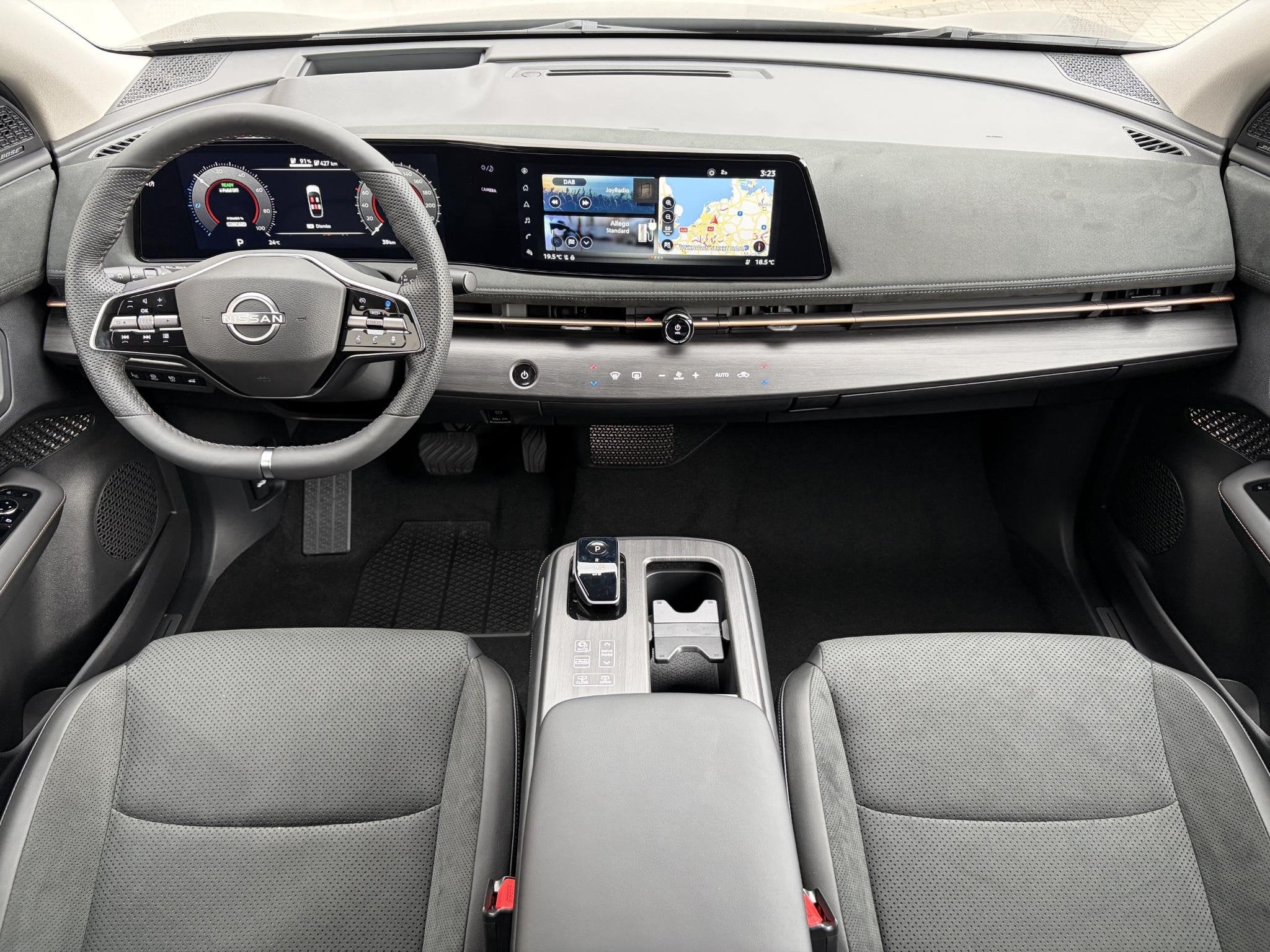 Nissan Ariya e-4ORCE Evolve 91 kWh 4WD / 306 PK / Leder / 1., Auto's, Automaat, Gebruikt, Zwart, Vierwielaandrijving