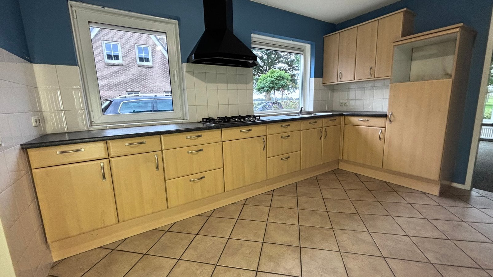 Hoek-keuken lichtbruin hout, Huis en Inrichting, Ophalen, Gebruikt, Bruin, Hoekkeuken