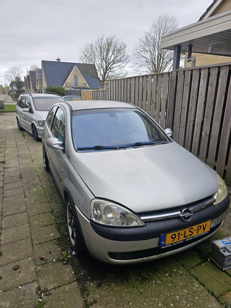 Opel Corsa - Project of sloop auto, APK verlopen, rijdt niet, Ophalen of Verzenden, Gebruikt, Opel