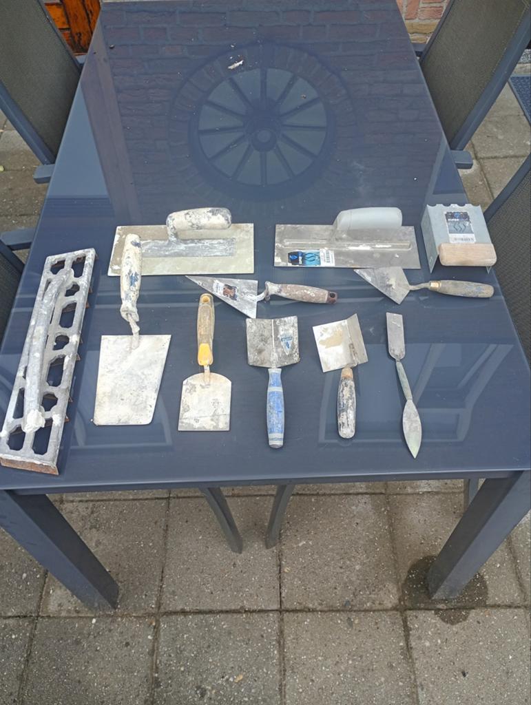 Diverse spanen truifels enz, Doe-het-zelf en Verbouw, Gereedschap | Handgereedschap, Ophalen of Verzenden, Sanders verbouwingen