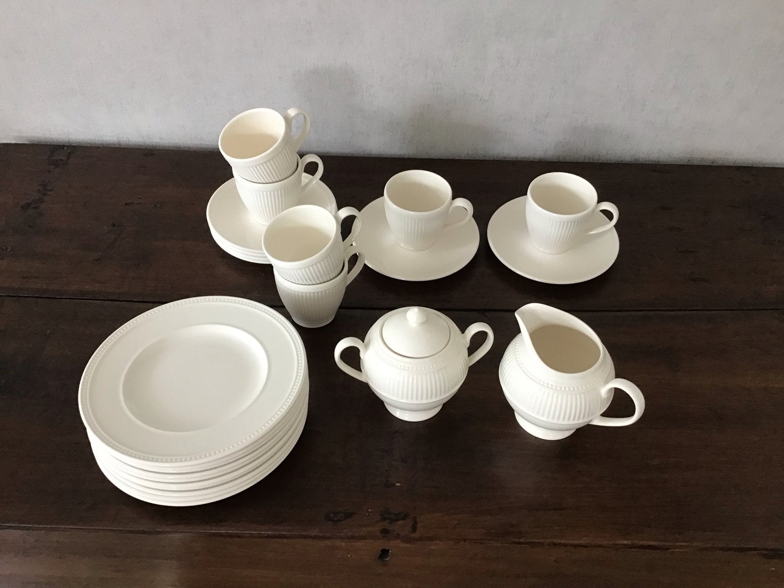 Wedgwood koffieservies - Melkkan, suikerpot, kop en schotels, Ophalen, Gebruikt, Wedgwood, Porselein