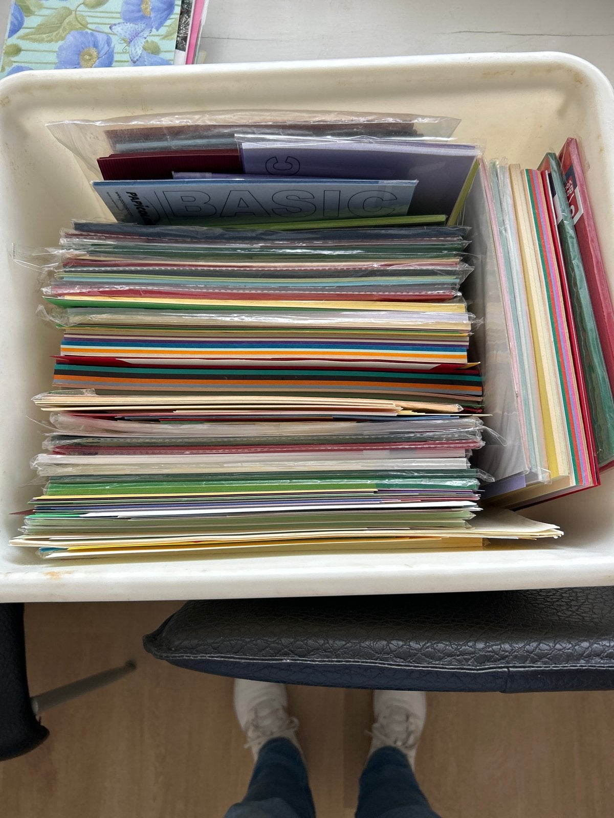 Grote partij knutselpapier en karton, diverse kleuren, Hobby en Vrije tijd, Ophalen, Gebruikt, Overige thema's, Meerkleurig