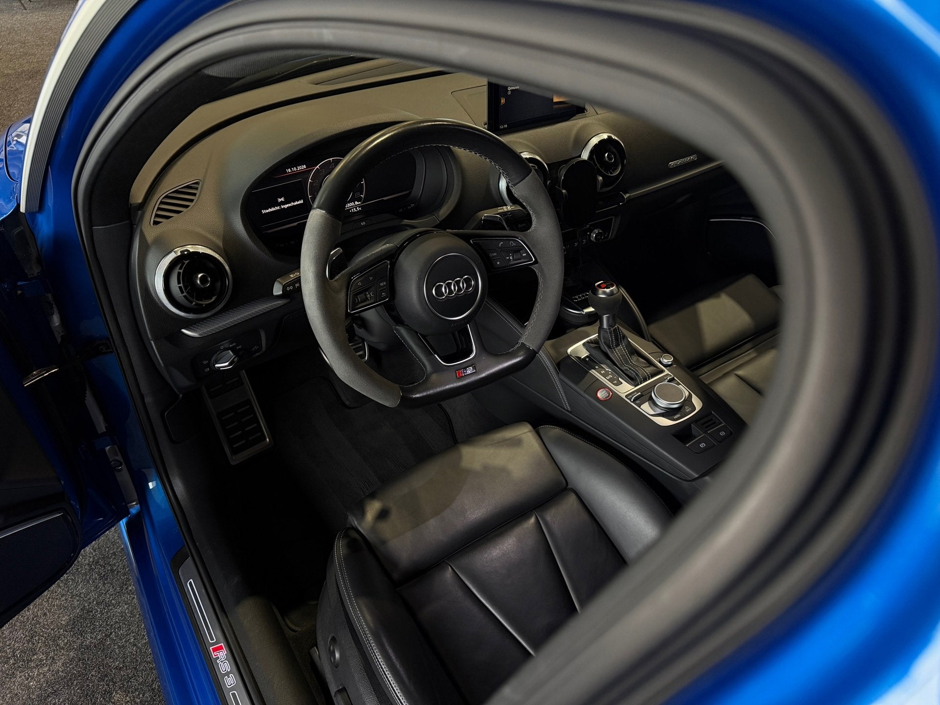 Audi A3 Sportback 2.5 TFSI RS 3 quattro | B&O | Lederen RS3-, Automaat, Gebruikt, Euro 6, RS3