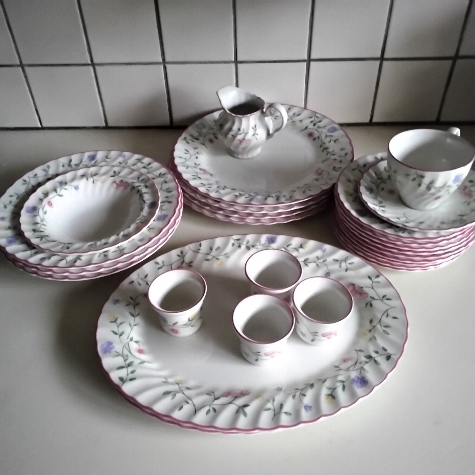 Johnson brothers  summer chintz  items, Ophalen of Verzenden, Zo goed als nieuw, Overige stijlen, Kop(pen) en/of Schotel(s)