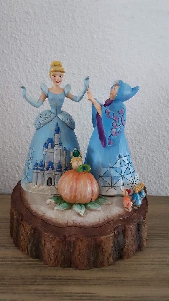 Disney Carved by Heart Assepoester Beeldje, Verzamelen, Disney, Ophalen of Verzenden