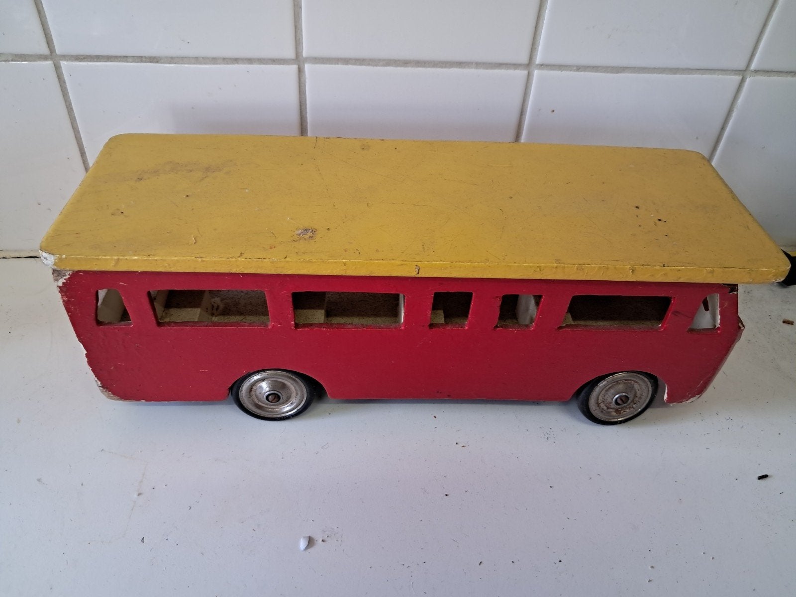 vintage houten speelgoedbus, Ophalen of Verzenden, Gebruikt