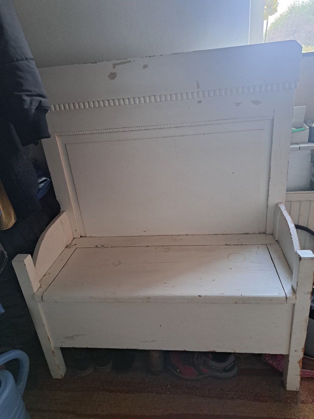 Echte stevige houten bank met opbergruimte, Huis en Inrichting, Banken | Bankstellen, Ophalen, Gebruikt, 100 tot 125 cm, 150 tot 200 cm