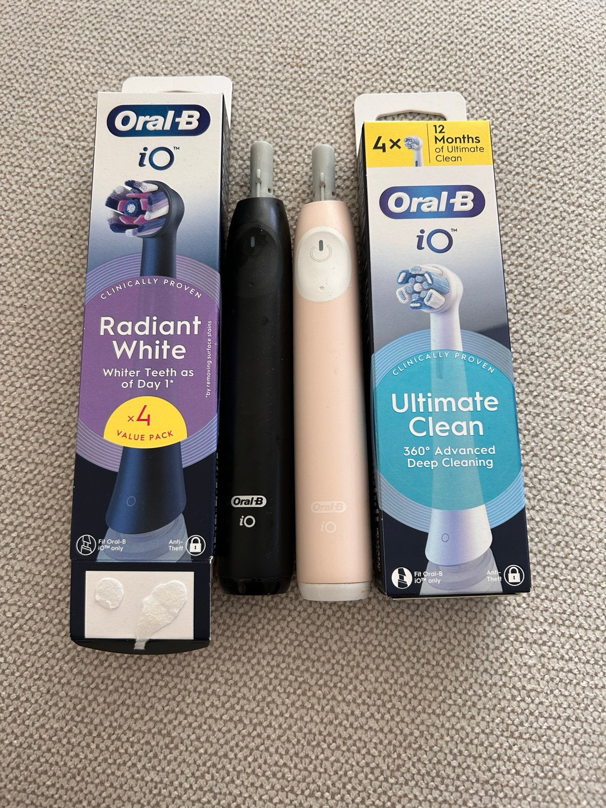 Oral-B iO 2 elektrische tandenborstel en Opzetborstels, Sieraden, Tassen en Uiterlijk, Uiterlijk | Mondverzorging, Ophalen, Zo goed als nieuw