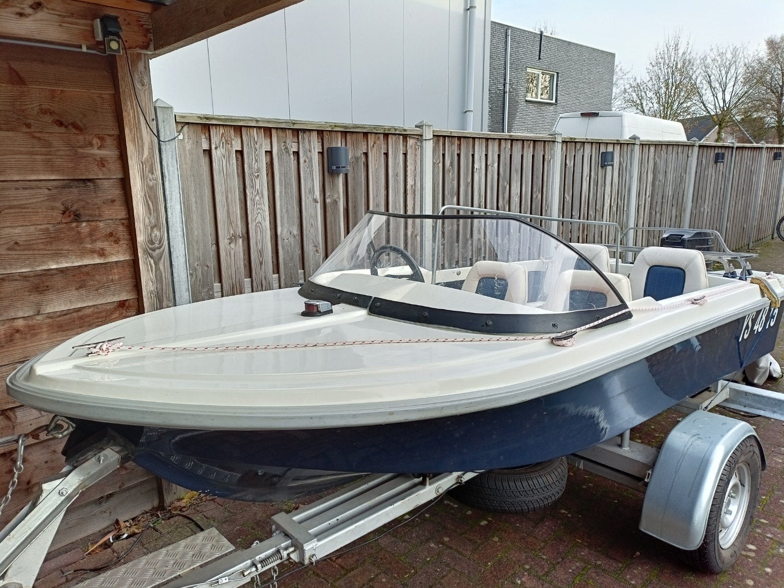 Speedboot met Mercury 25 pk buitenboordmotor en trailer, Watersport en Boten, Gebruikt, Buitenboordmotor, Trailer, Speedboot
