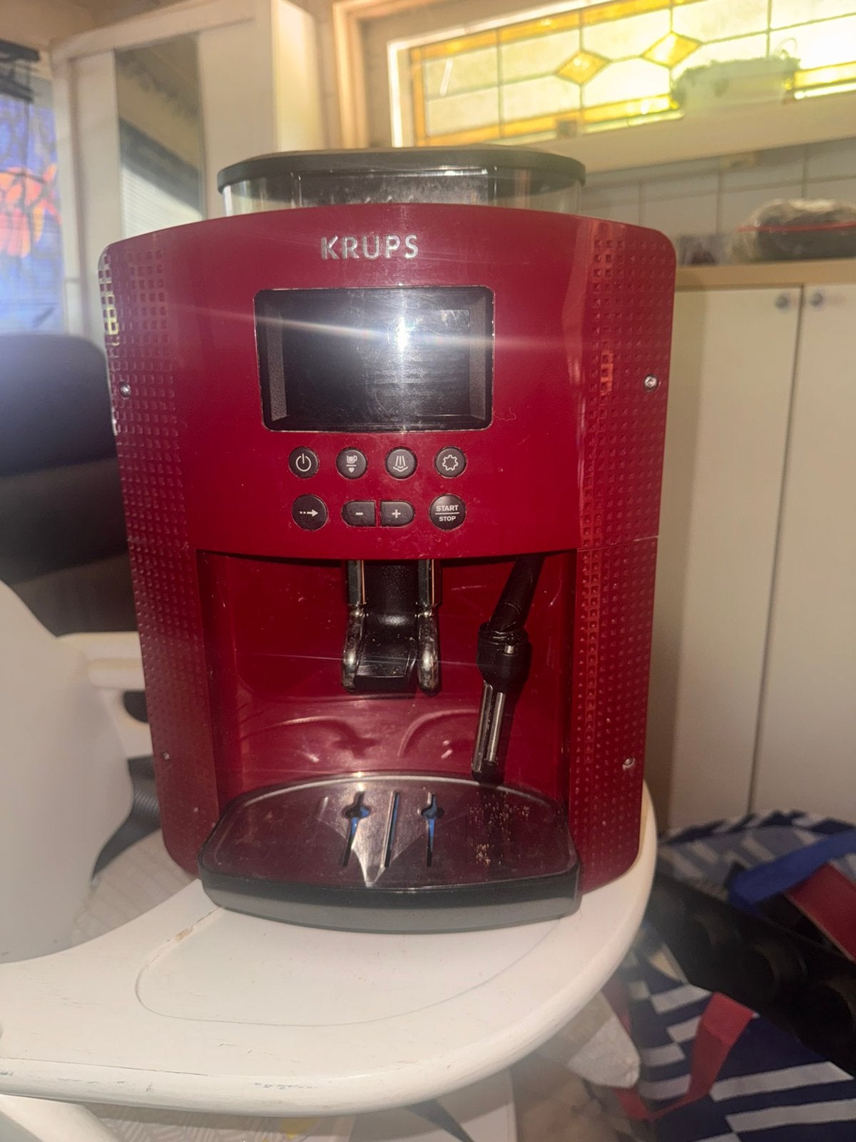 Krups bonenmachine ea81 rood, Ophalen, Gebruikt, Koffiemachine