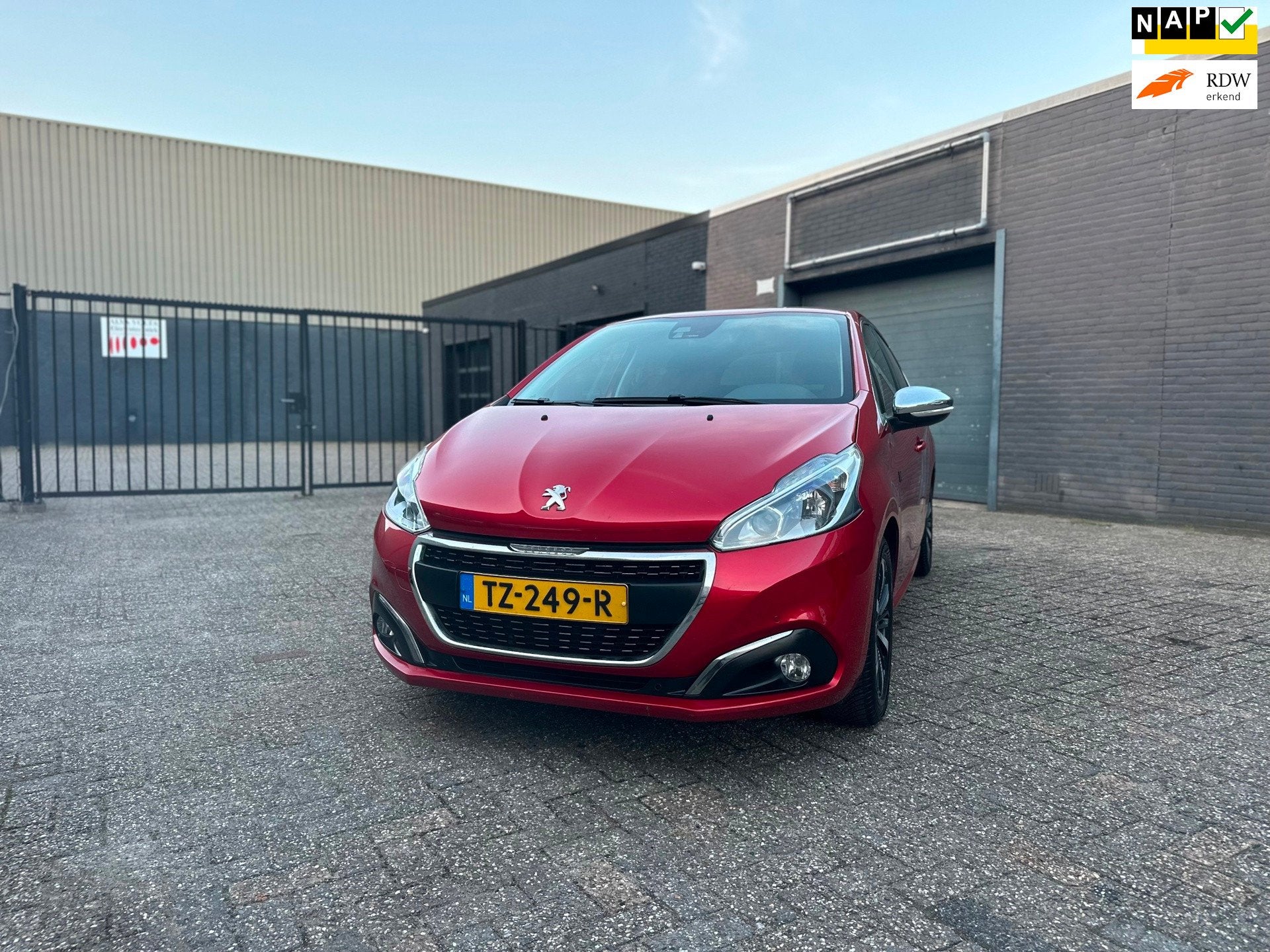 Peugeot 208 1.2 PureTech Tech Edition Camera Aut. Clima Crui, Auto's, Peugeot, Automatische klimaatregeling, Stof, Gebruikt, 1199 cc