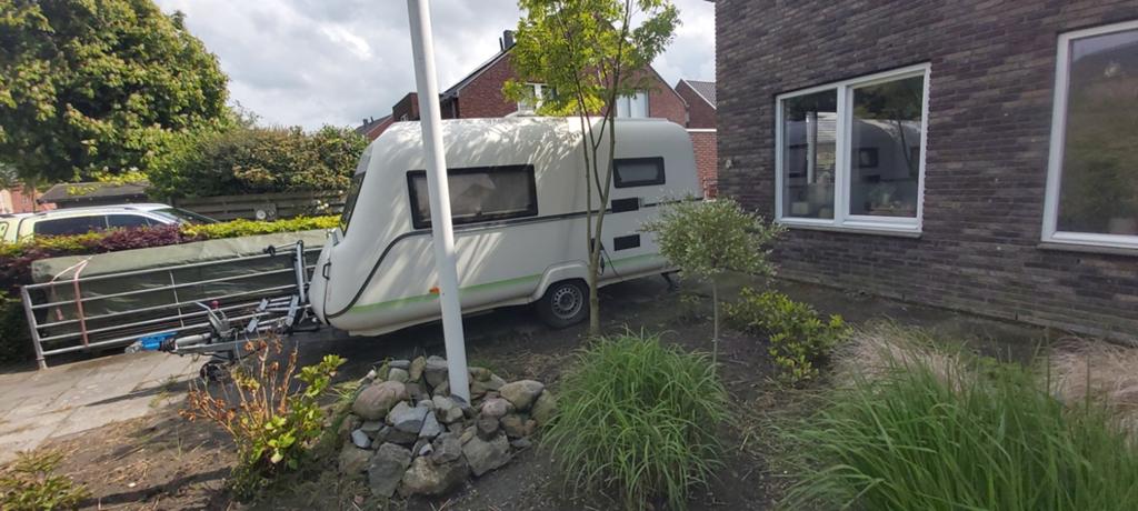 Te koop nette goed onderhouden BIOD 420 TLH   Bouwjaar 2002, Standaardzit, 750 - 1000 kg, Particulier, 4 tot 5 meter