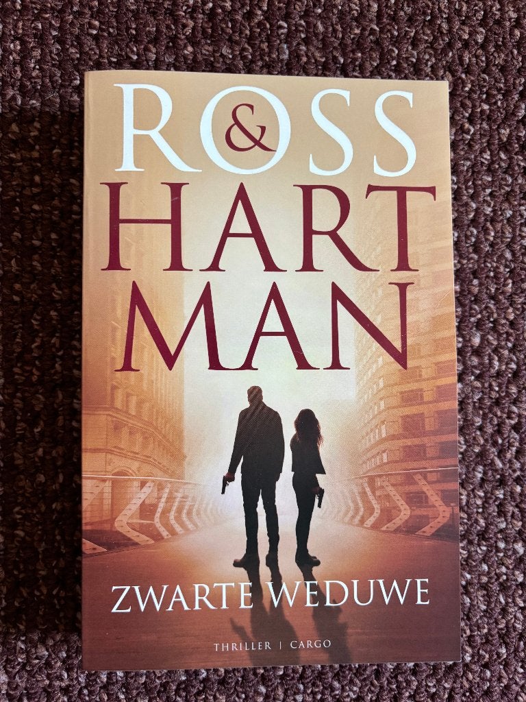 Ross Hartman, Zwarte Weduwe, Ophalen of Verzenden, Gelezen