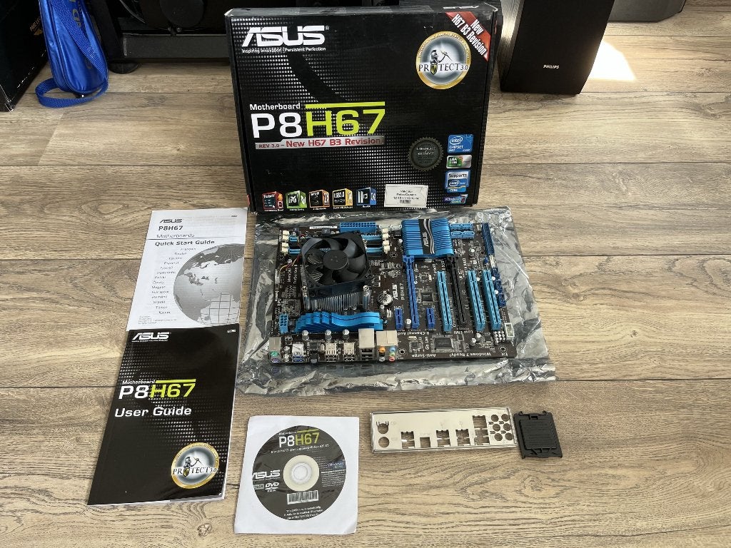 Asus p8h67 moederbord + I3 2120, Gebruikt, DDR3, Ophalen of Verzenden, ATX