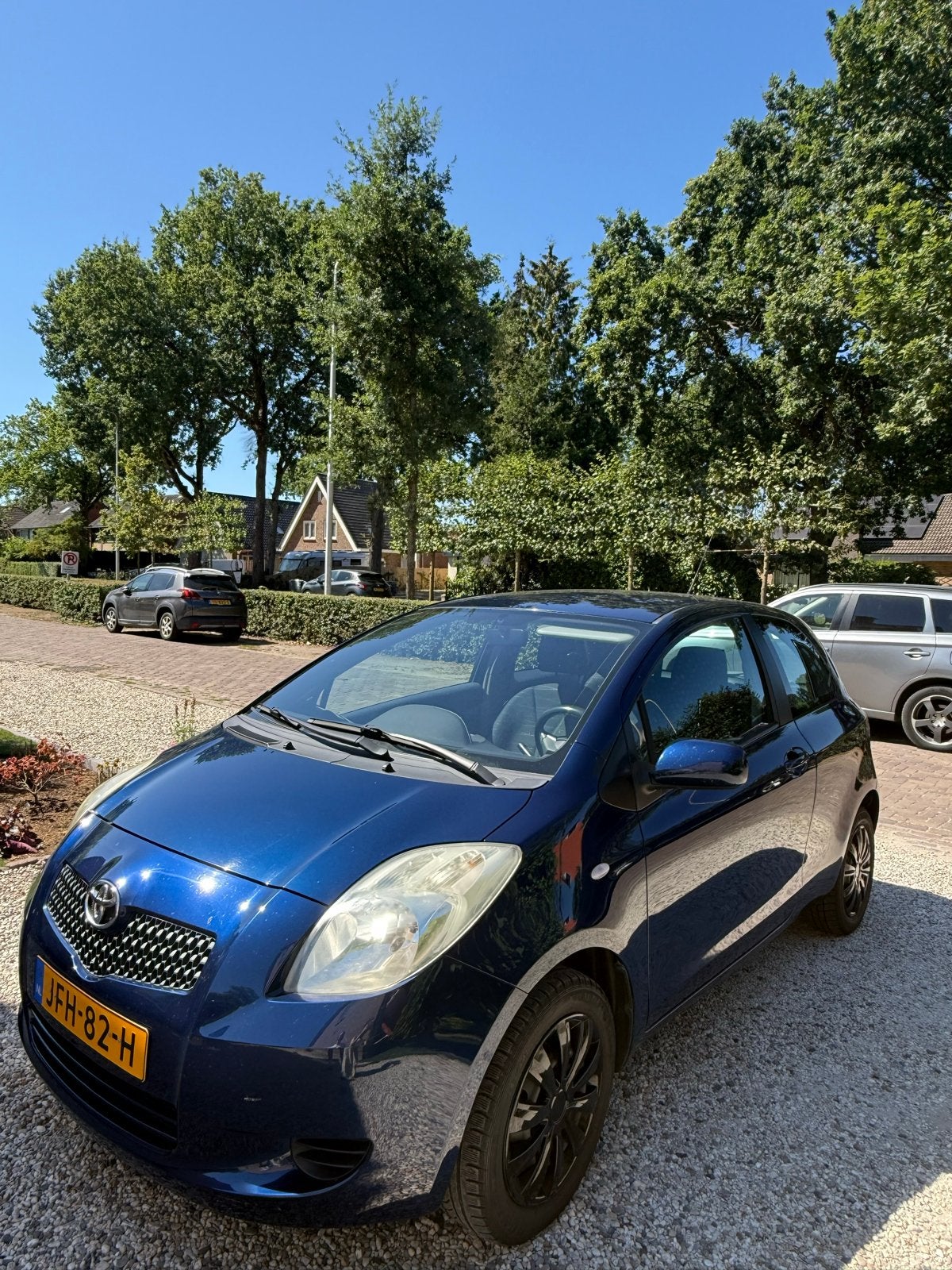 Toyota Yaris 2007 – 123.942 km – Benzine – Handgeschakeld, Auto's, Toyota, Voorwielaandrijving, Stof, Zwart, Blauw