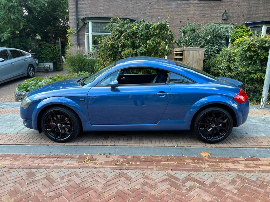 Audi TT 1.8 T Coupe 180 pk uit 2000, Auto's, Audi, Voorwielaandrijving, TT, 4 cilinders, Origineel Nederlands