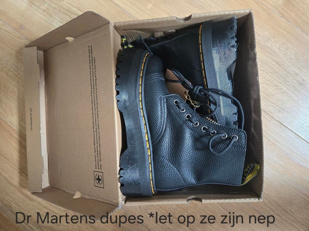 Dr Martens Sinclair maat 38, Kleding | Dames, Schoenen, Hoge laarzen, Zwart, Nieuw, Ophalen of Verzenden