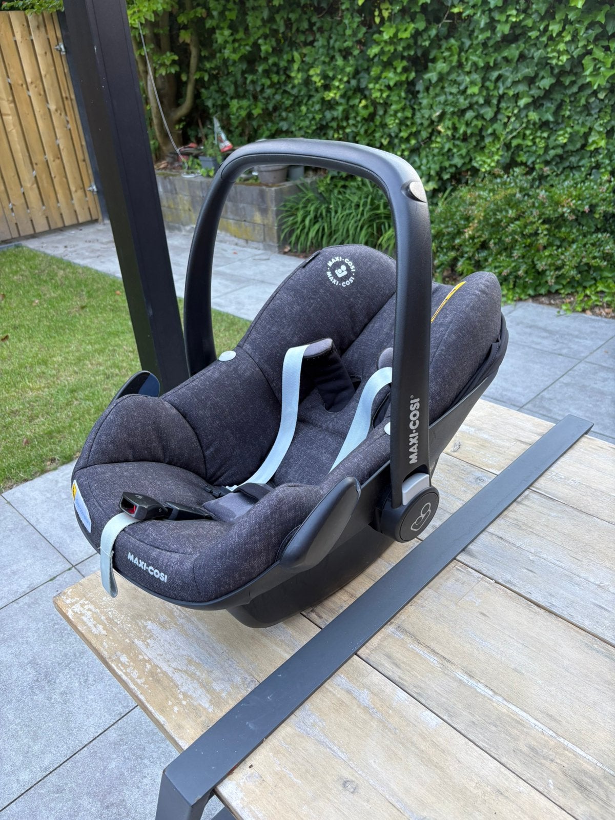Maxi Cosy met base (Pebble Pro I size), Ophalen of Verzenden, Zo goed als nieuw, Isofix, 0 t/m 13 kg