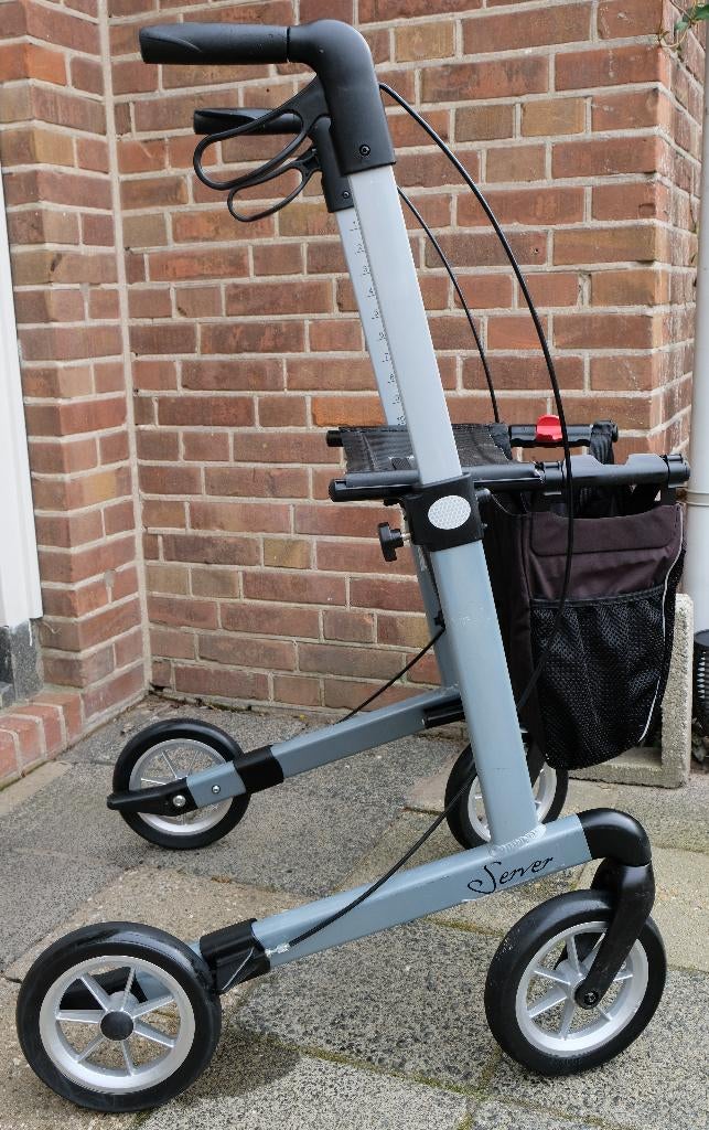 Rehasense Server Opvouwbare Rollator Zilver, Ophalen, Opvouwbaar, Gebruikt