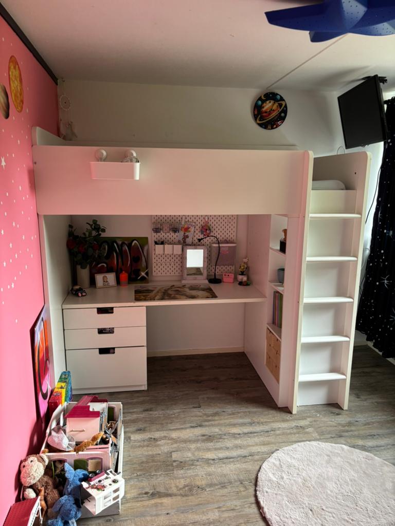 Ikea hoogslaper met bureau en kast, Kinderen en Baby's, Kinderkamer | Stapelbedden en Hoogslapers, Ophalen, Zo goed als nieuw