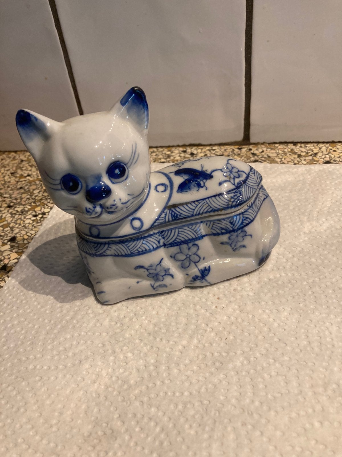 Mooi stenen doosje poes, Ophalen of Verzenden