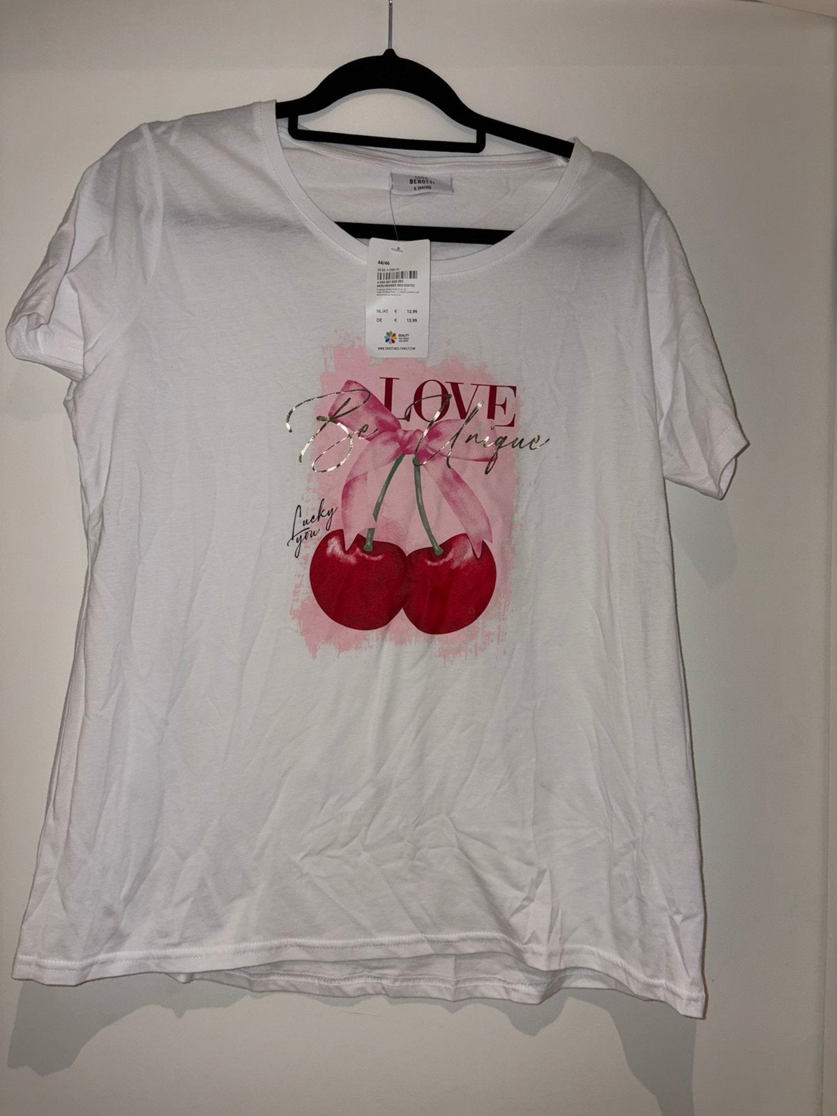 Tshirt maat 44 kersen nieuw, Ophalen of Verzenden, Zo goed als nieuw, Maat 42/44 (L), Korte mouw