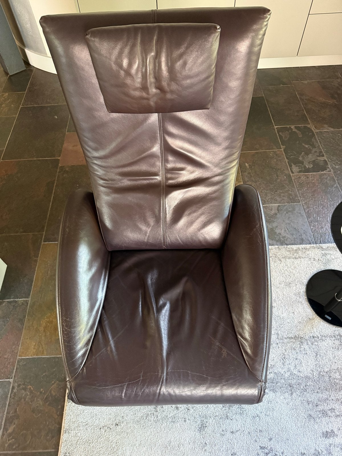Leren Relaxfauteuil - Bruin, Draaibaar en Verstelbaar, Ophalen, Gebruikt, 100 tot 125 cm, Leer