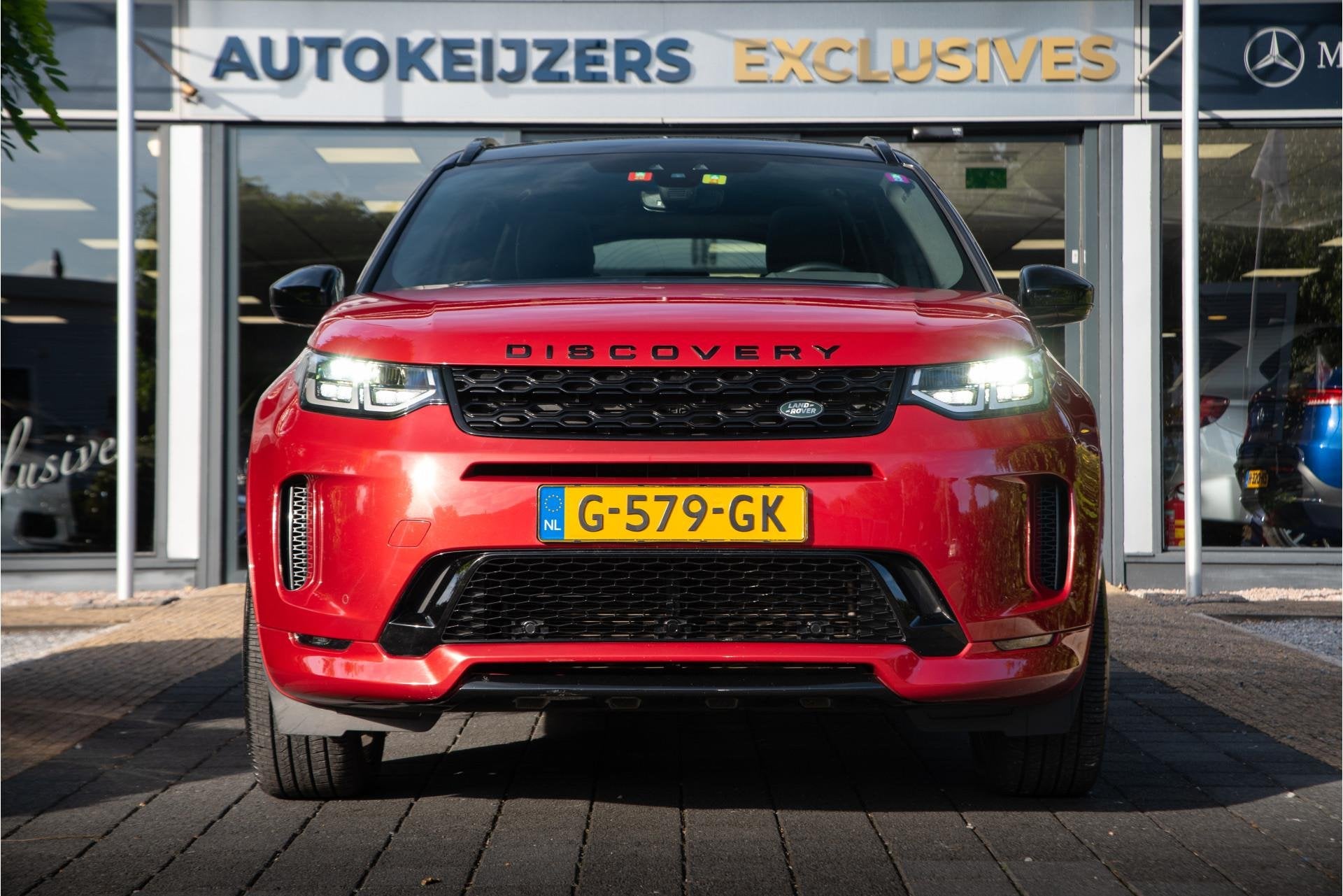 Land Rover Discovery Sport P200 2.0 R-Dynamic S Panodak Leer, Stof, Gebruikt, 4 cilinders, 2000 kg