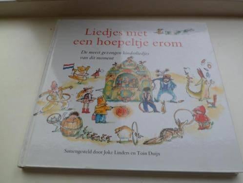 Liedjes met een hoepeltje erom,de meest gezongen kinderlied, Boeken, Ophalen of Verzenden, Zo goed als nieuw, Fictie algemeen