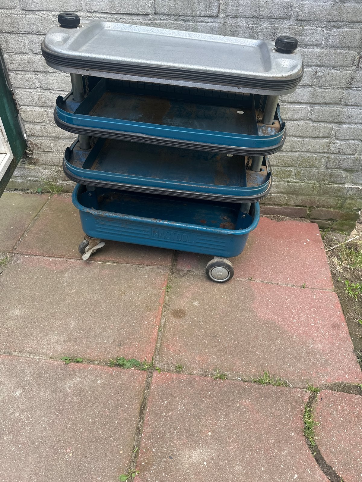 Gereedschapswagen Mac Tool - Gebruikt met vakverdeling, Ophalen, Gebruikt