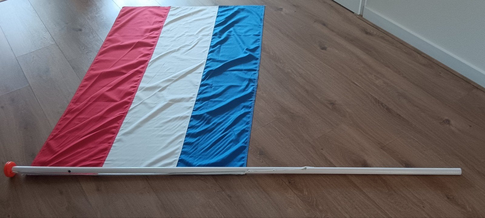 Vlaggenmast + vlag, Ophalen