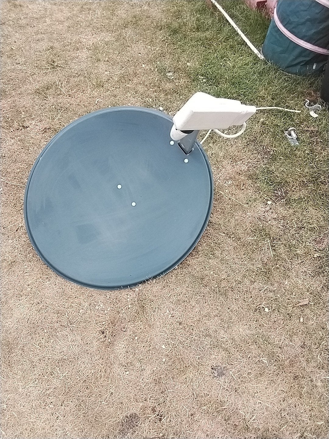 ALPS schotelantenne met LNB - BSTE5 101B, Ophalen, Gebruikt, (Schotel)antenne, Overige merken
