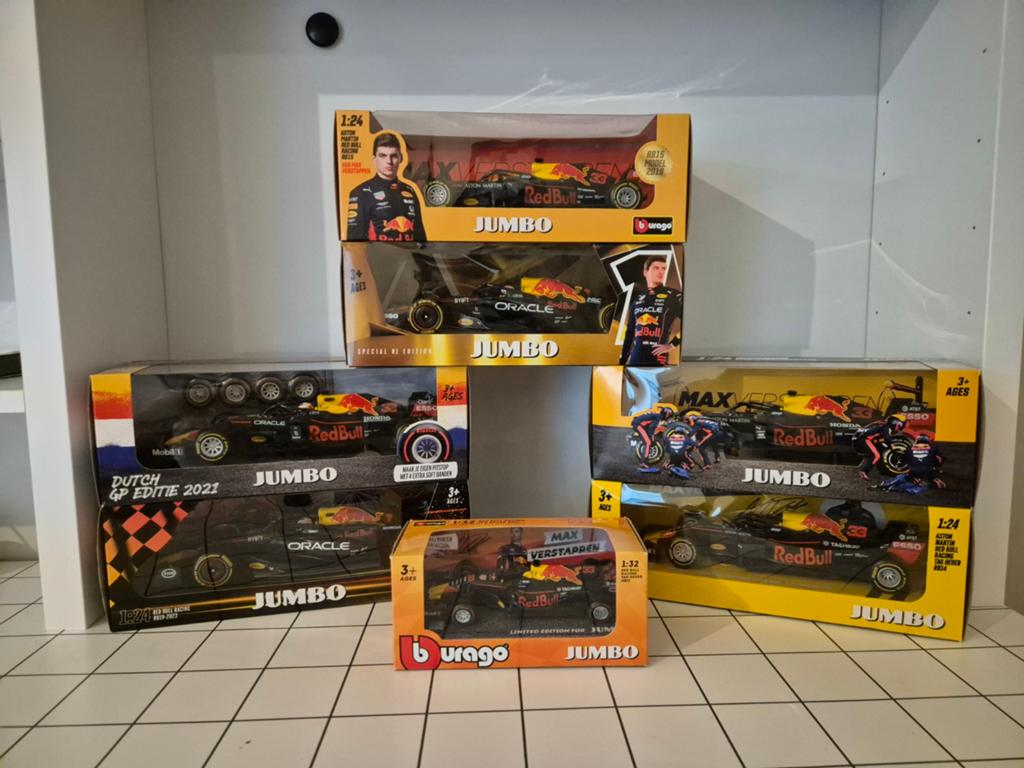 Bburago Red Bull Jumbo, Ophalen of Verzenden, Handmatig, Overige merken