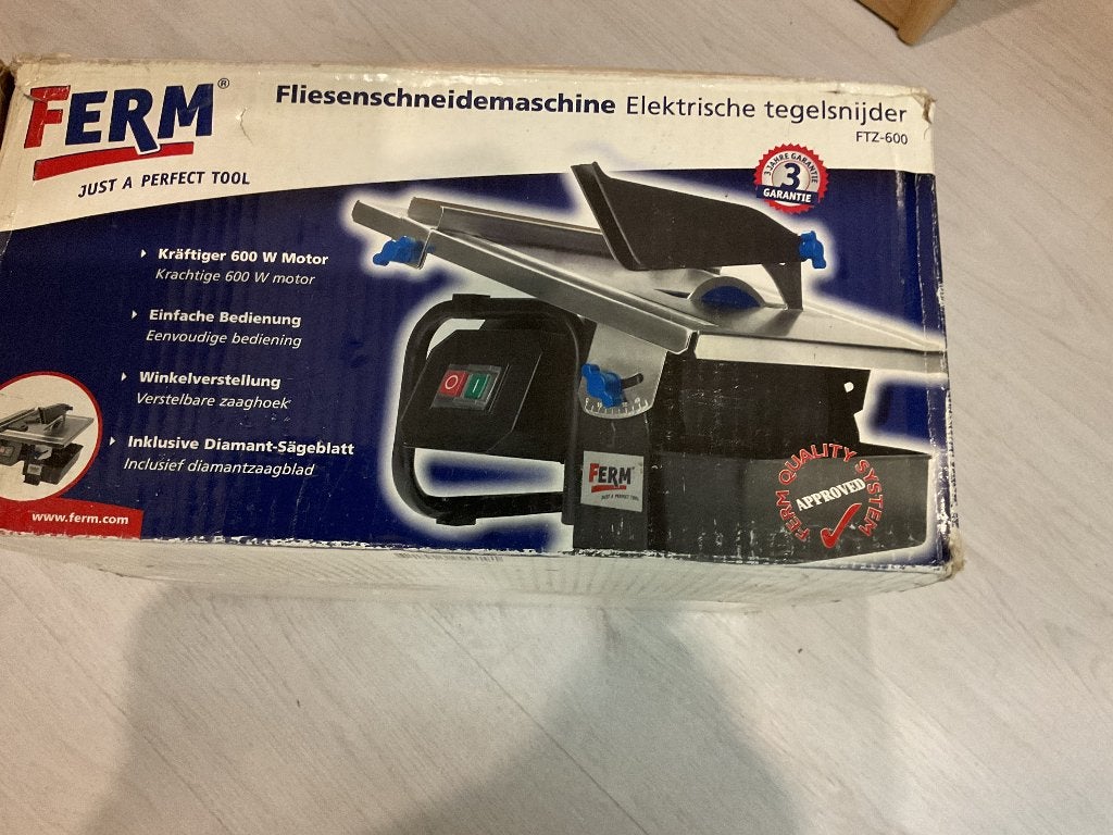 Ferm tegelsnijder, Ophalen, Gebruikt, Ferm